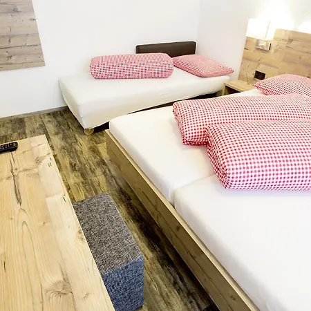 Piz Ot Guest house Samnaun